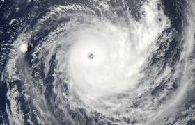 Cyclone Ula approaches Vanuatu